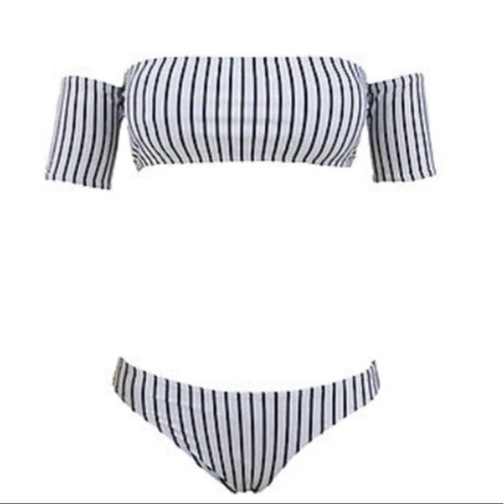Striped off-shoulder bikini - Picture 3 of 3